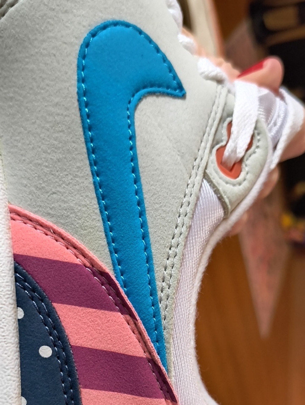 Nike Air Max 1 Collab With Dutch artist Piet Parra Size 7.5 Like New - Picture 16 of 16